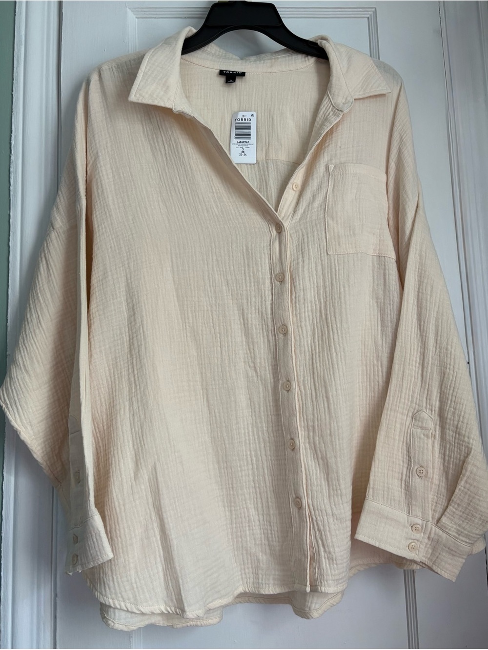 NWT Torrid Cream Cotton Button Front Shirt – Plus Size 3X